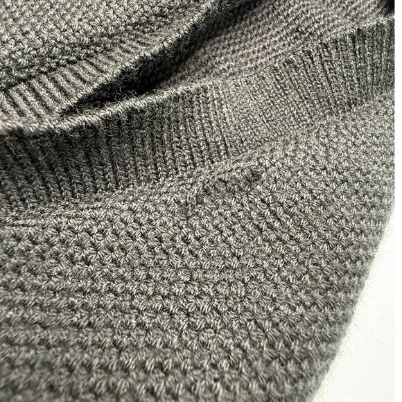 Lululemon On The Go 100% Merino Wool Knit Poncho - Picture 6 of 8